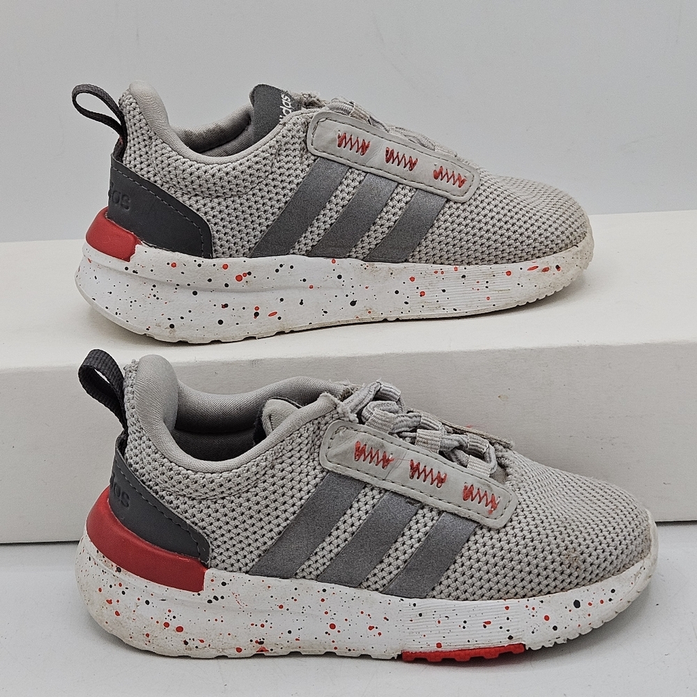 Adidas racer tr21 sneaker size 6